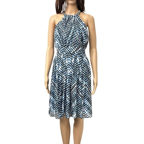 Calvin Klein Women's Dress Size 2 Blue Sleeveless Knee Length Lined Back Zip NWT - Picture 1 of 16